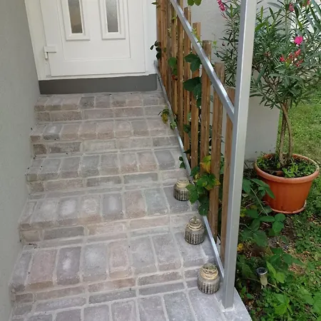 Apartament Dozsa-gyoergydeak Vendeghaz
