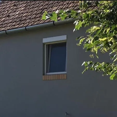 Apartment Dozsa-gyoergydeak Vendeghaz *